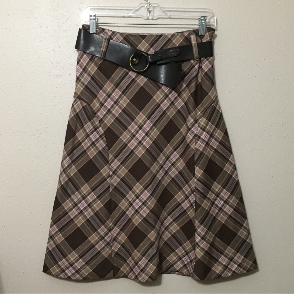 Jones Wear Plaid A-lined Skirt with Belt